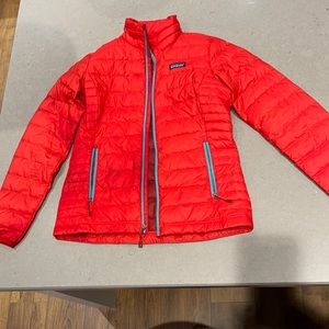 Patagonia women’s size small red down zip up coat
